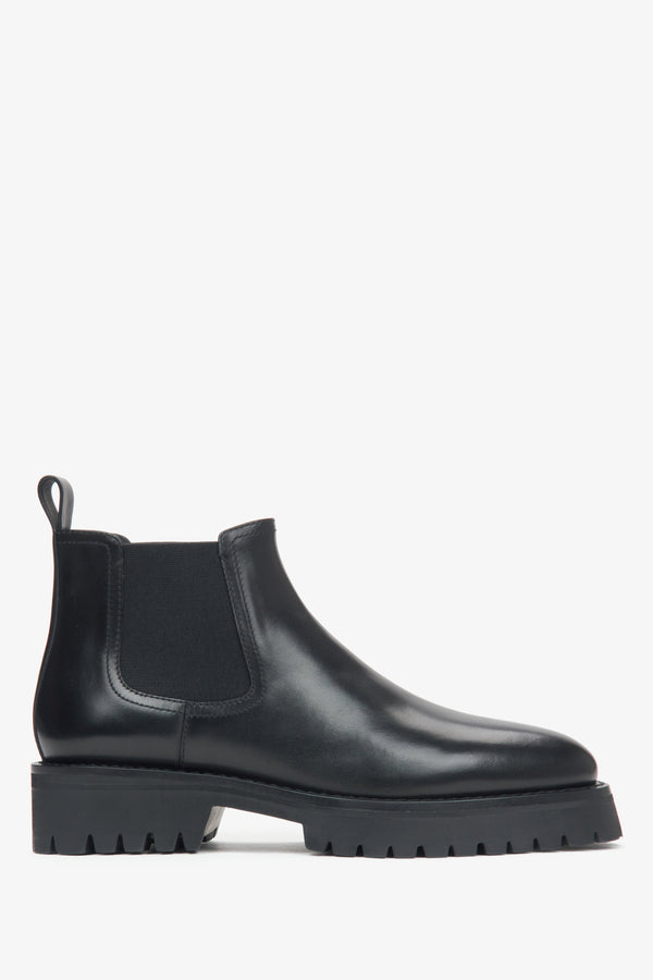 Women's Black Low-Top Chelsea Boots made of Genuine Leather Estro ER00115968.