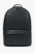 Black Spacious Men's Backpack made of Genuine Leather Estro ER00117331.