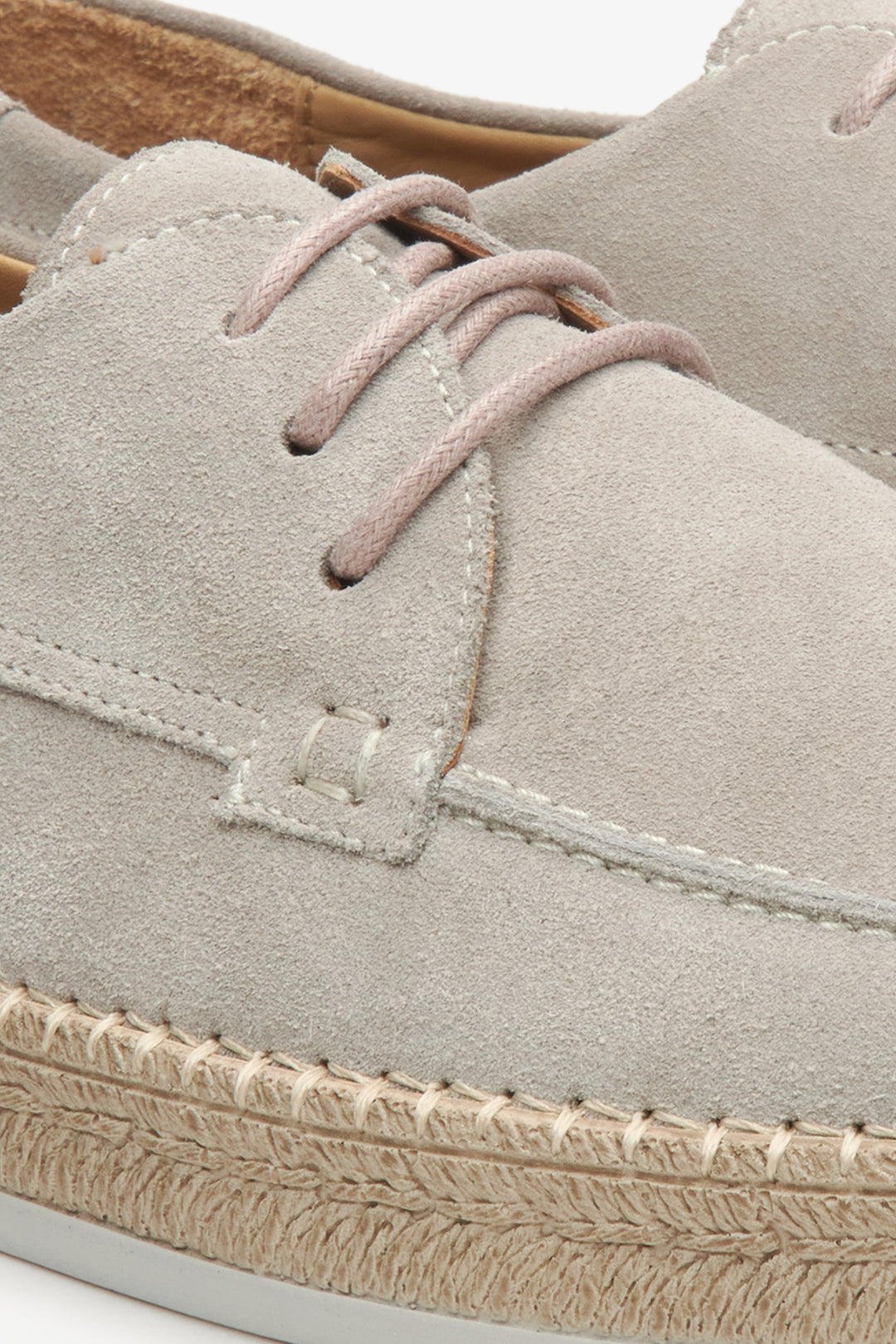 Estro men's  beige velour  moccasins - close-up on details.
