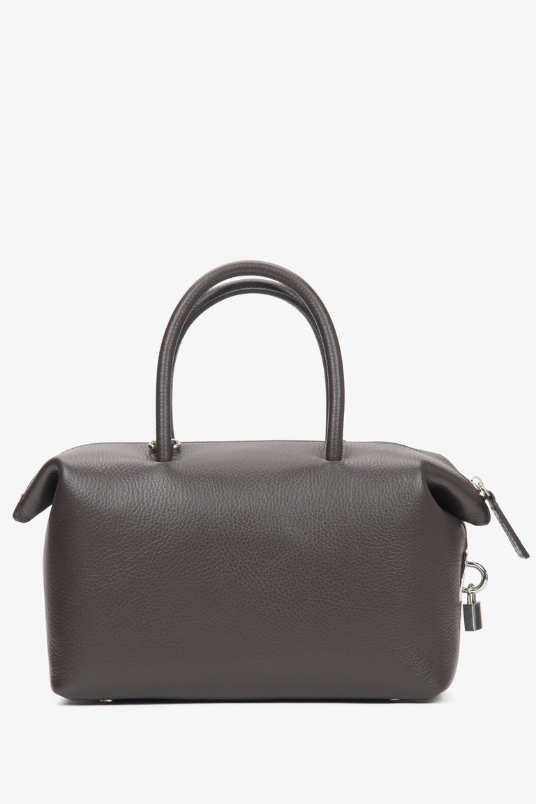 Dark brown women's satchel handbag, crafted from premium Italian natural leather, from Estro.