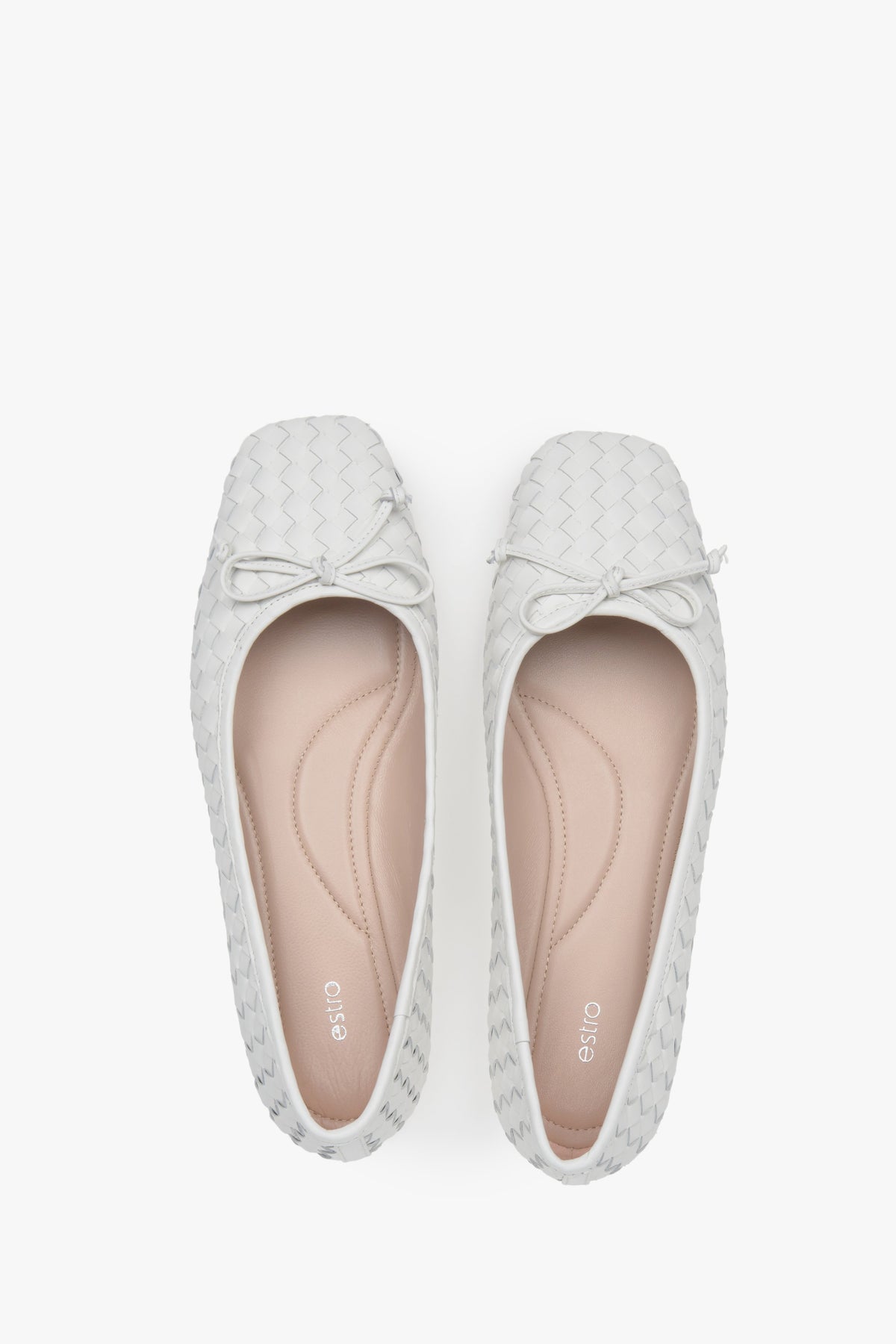 White Estro women's ballet flats made of genuine leather, featuring an interesting woven pattern – top view.