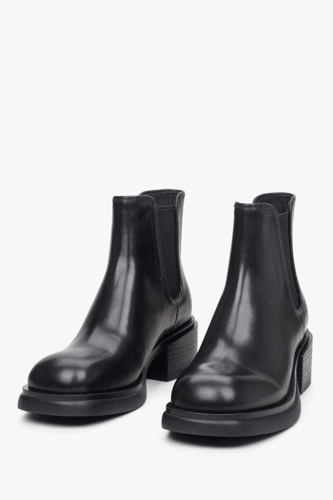 Women's black ankle boots on a sturdy block heel Estro.