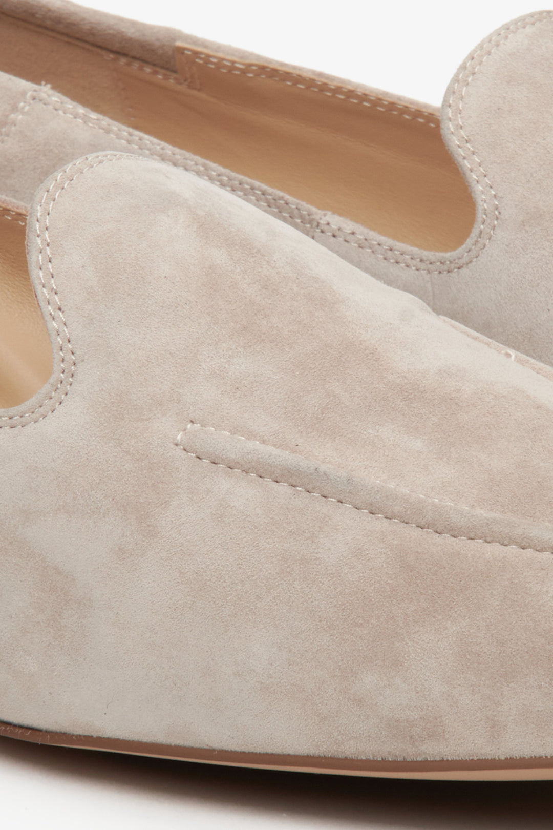 Women's Estro velour moccasins for fall in beige - close-up on details.