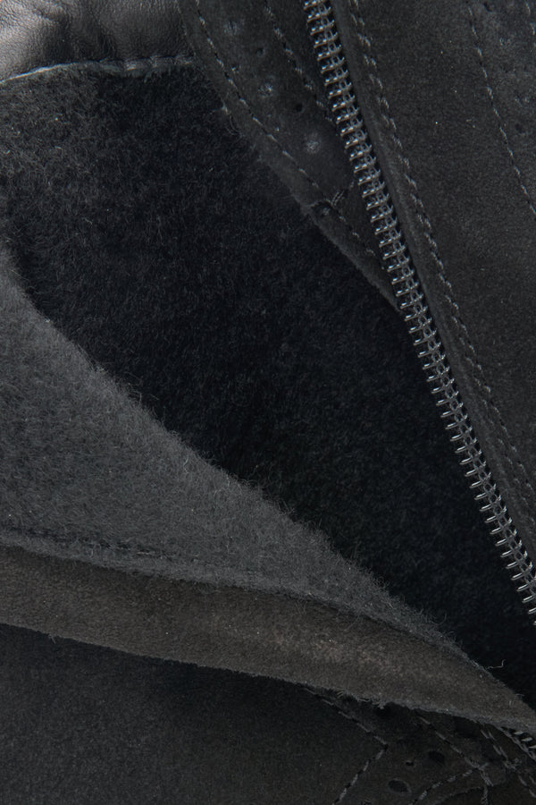 Black velour women's ankle boots Estro - close-up of the felt lining.