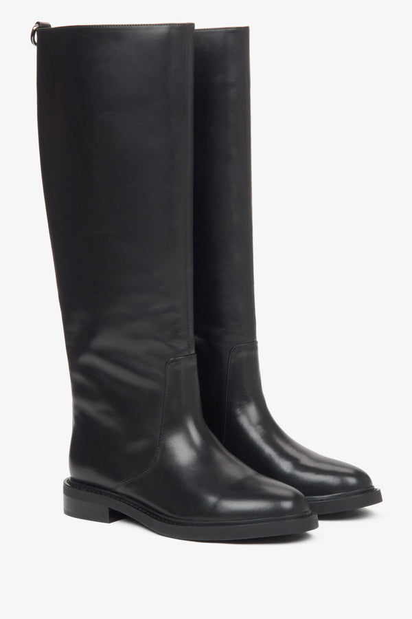 High black women's boots made of natural leather Estro.