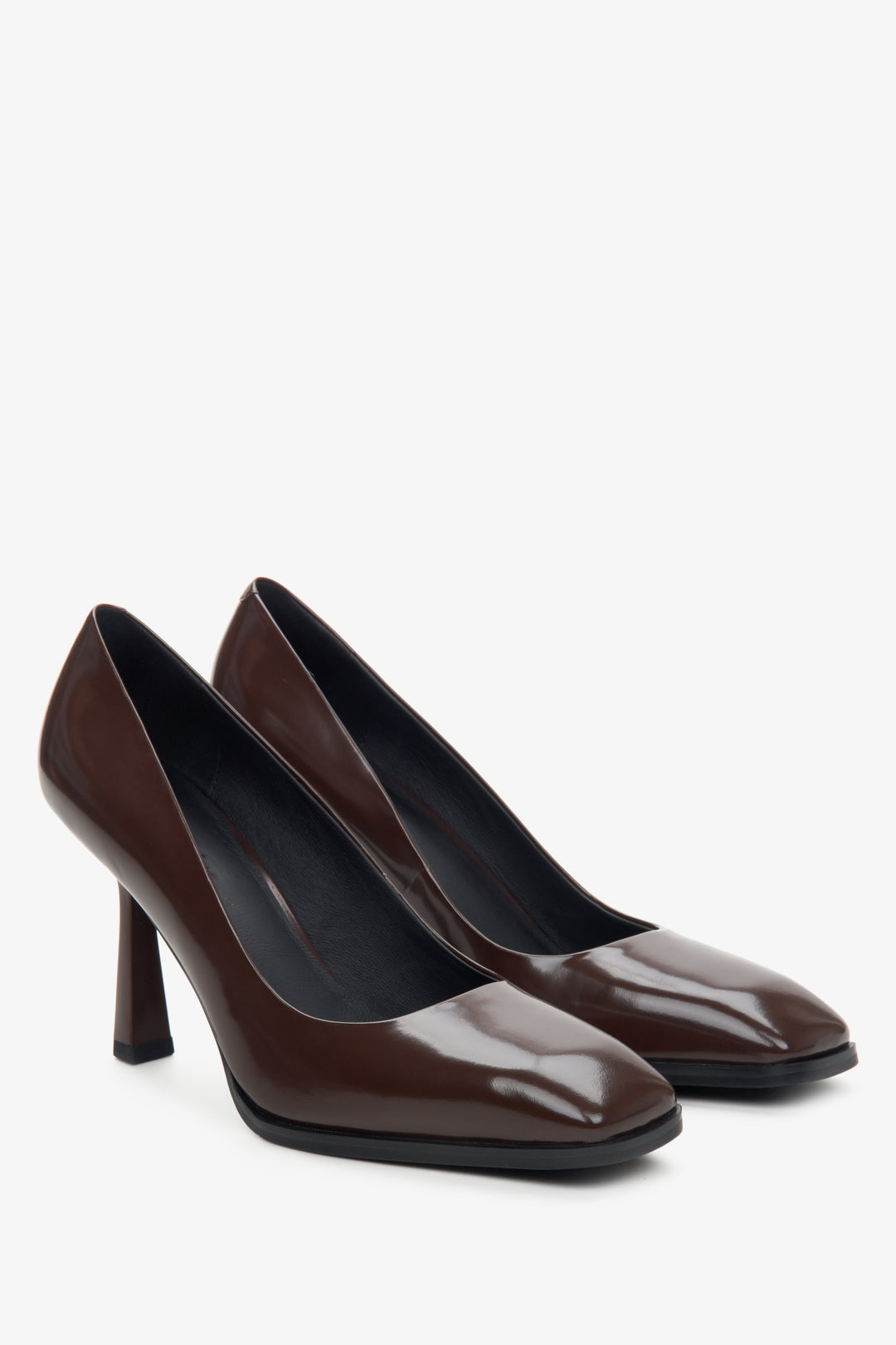 Estro women's dark brown leather high-heeled shoes.