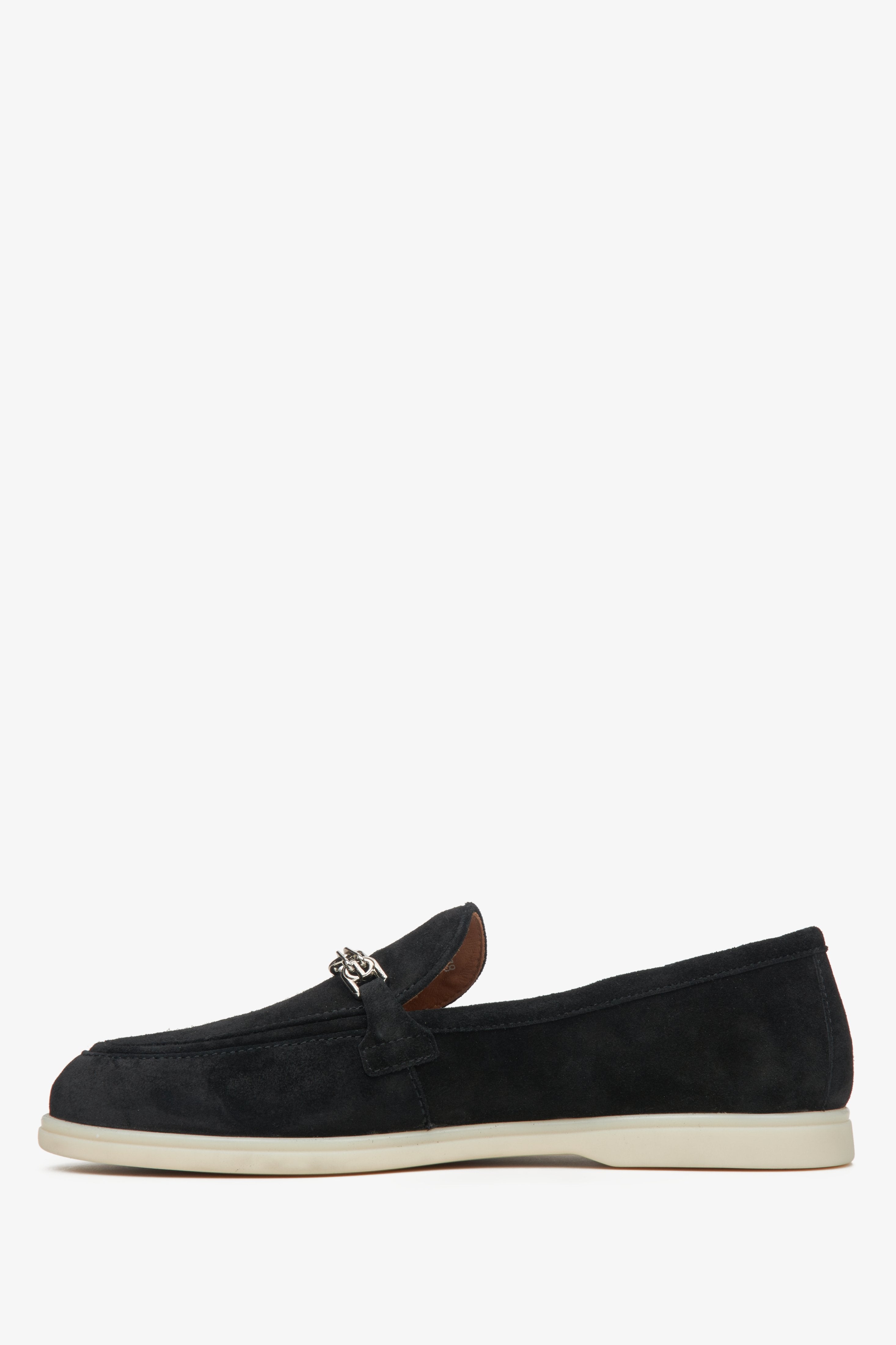 Estro women's loafers with a buckle made of Italian genuine velour.