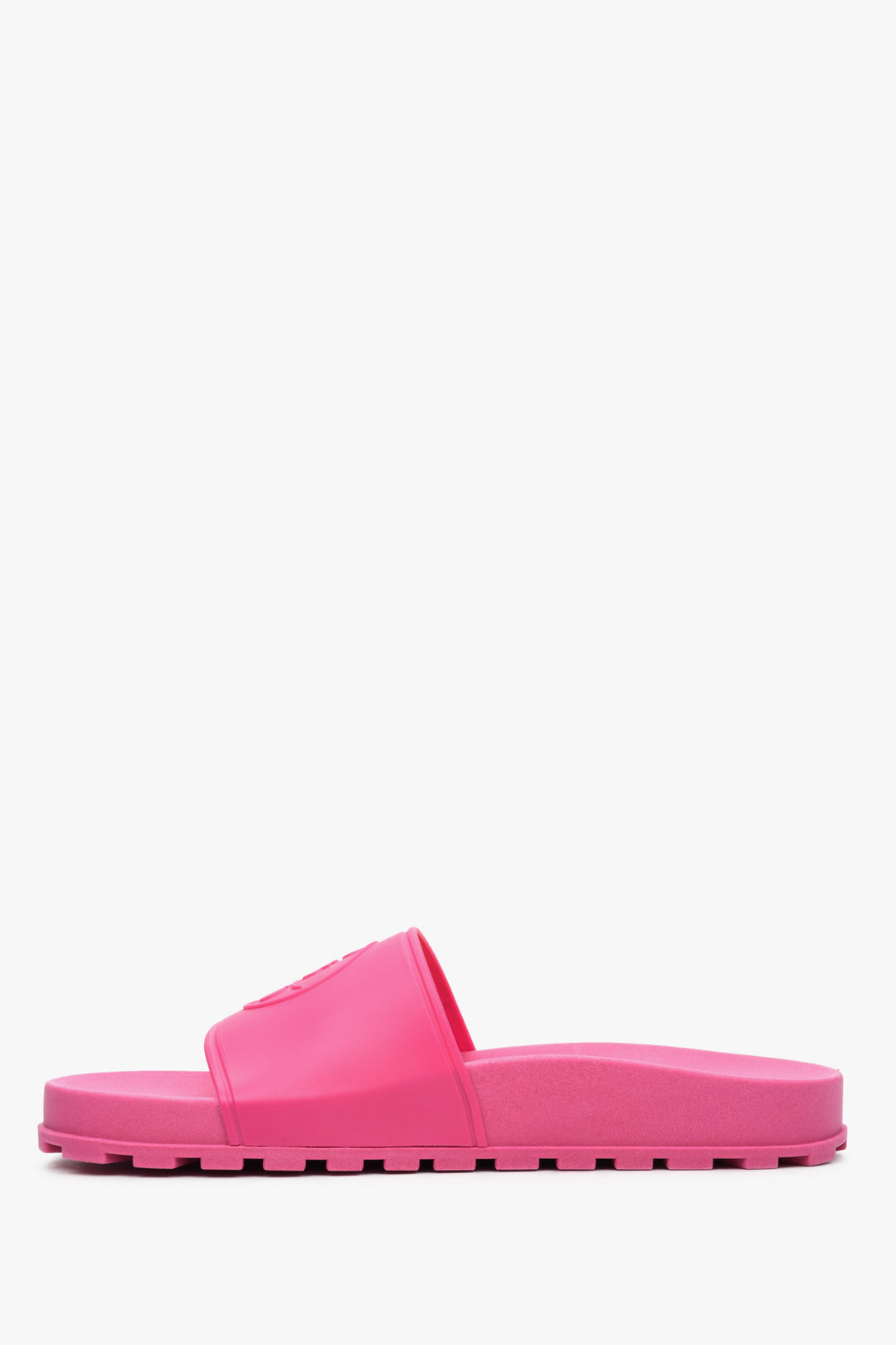 Women's pink Estro rubber flip-Flops - shoe profile.