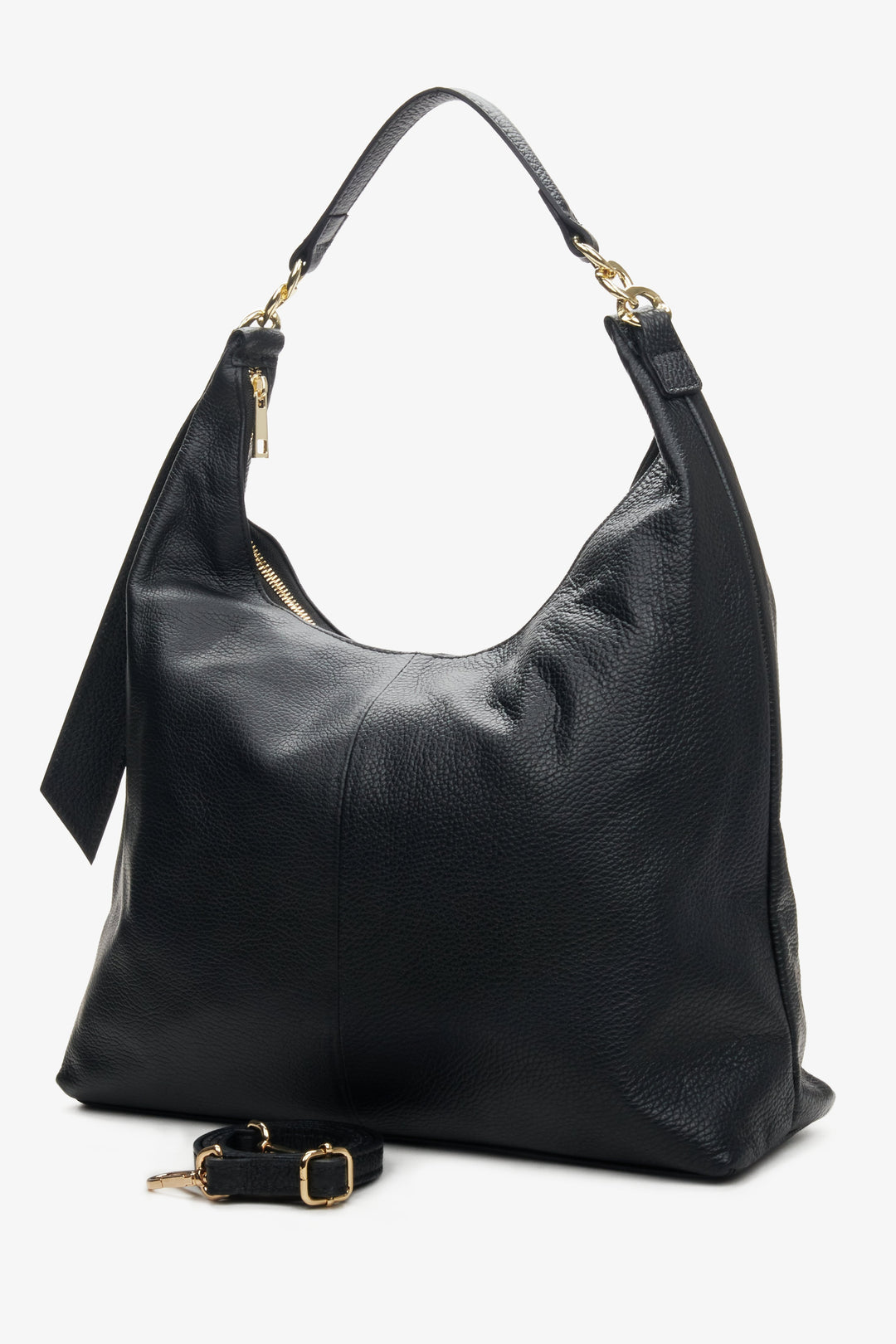 Women's leather black shopper bag of the Estro brand.