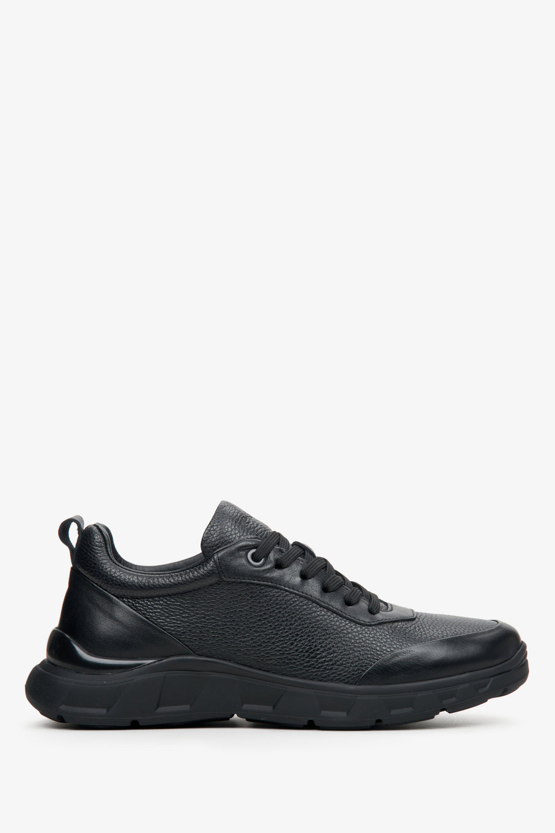 Men's Black Sneakers made of Textured Genuine Leather Estro ER00113801.