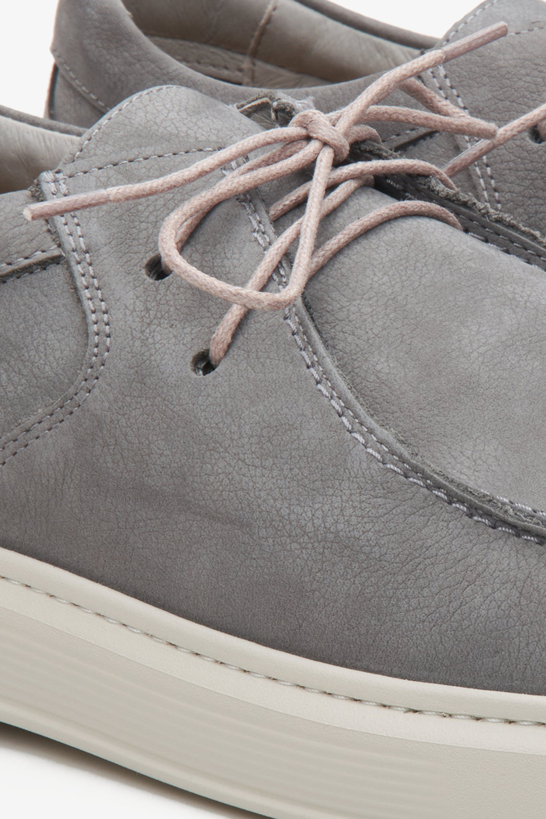 Estro grey velour men's loafers - close-up on the details.