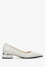 Women's Light Beige Low Heel Pumps made of Genuine Leather Estro ER00115105.