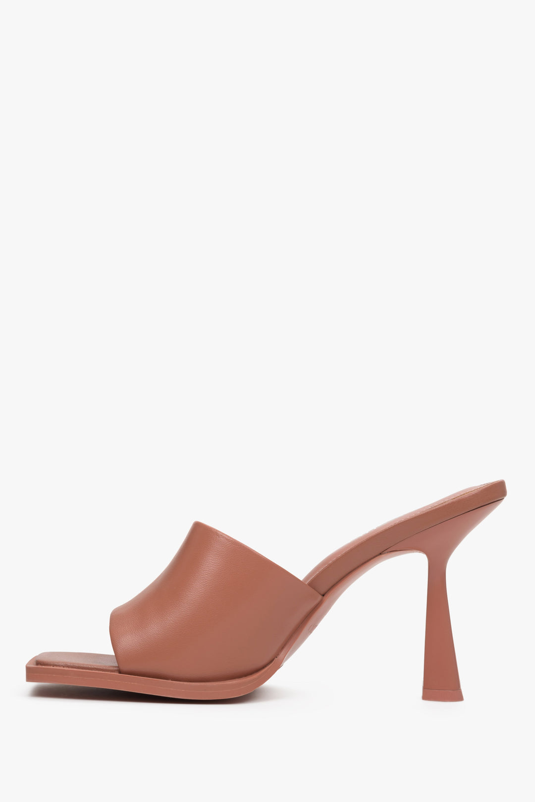Brown natural leather Estro stiletto mules - shoes profile.