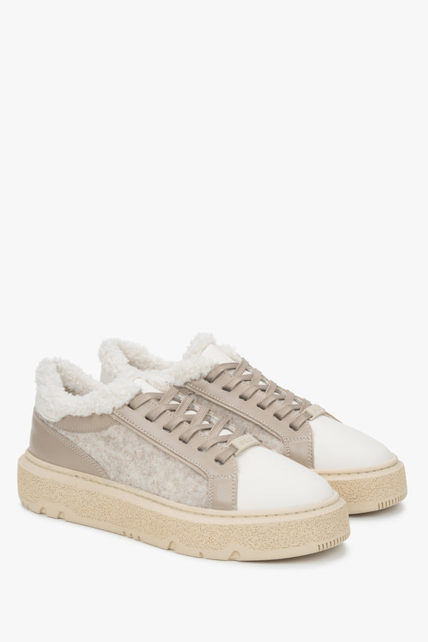 Women's beige winter sneakers Estro.