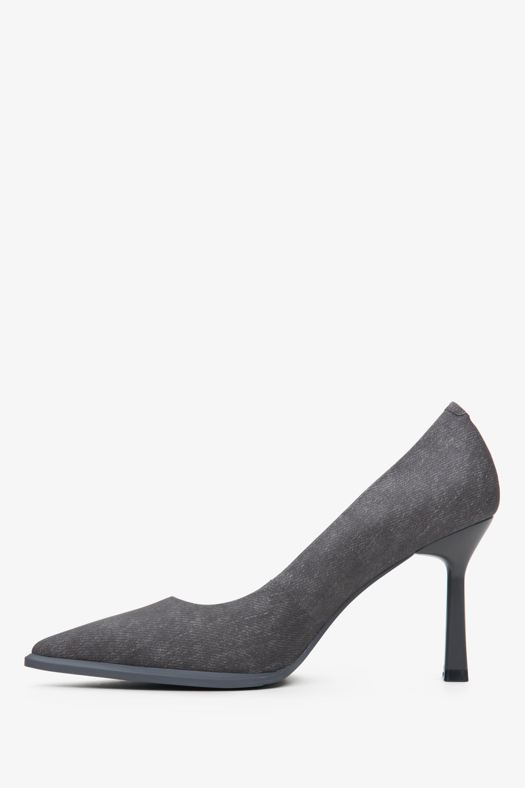 Women's dark grey denim pumps by Estro - shoe profile.