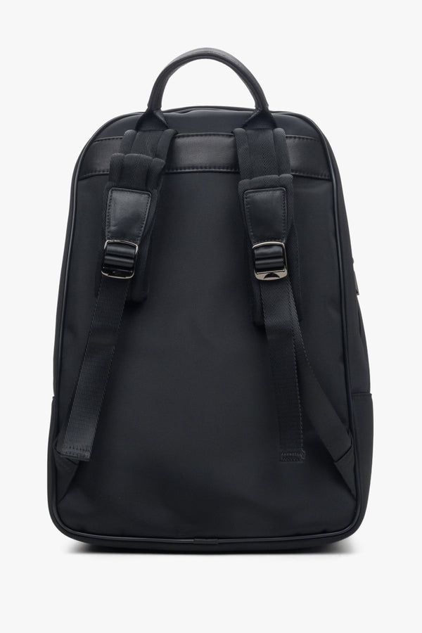 Large black backpack mens deals