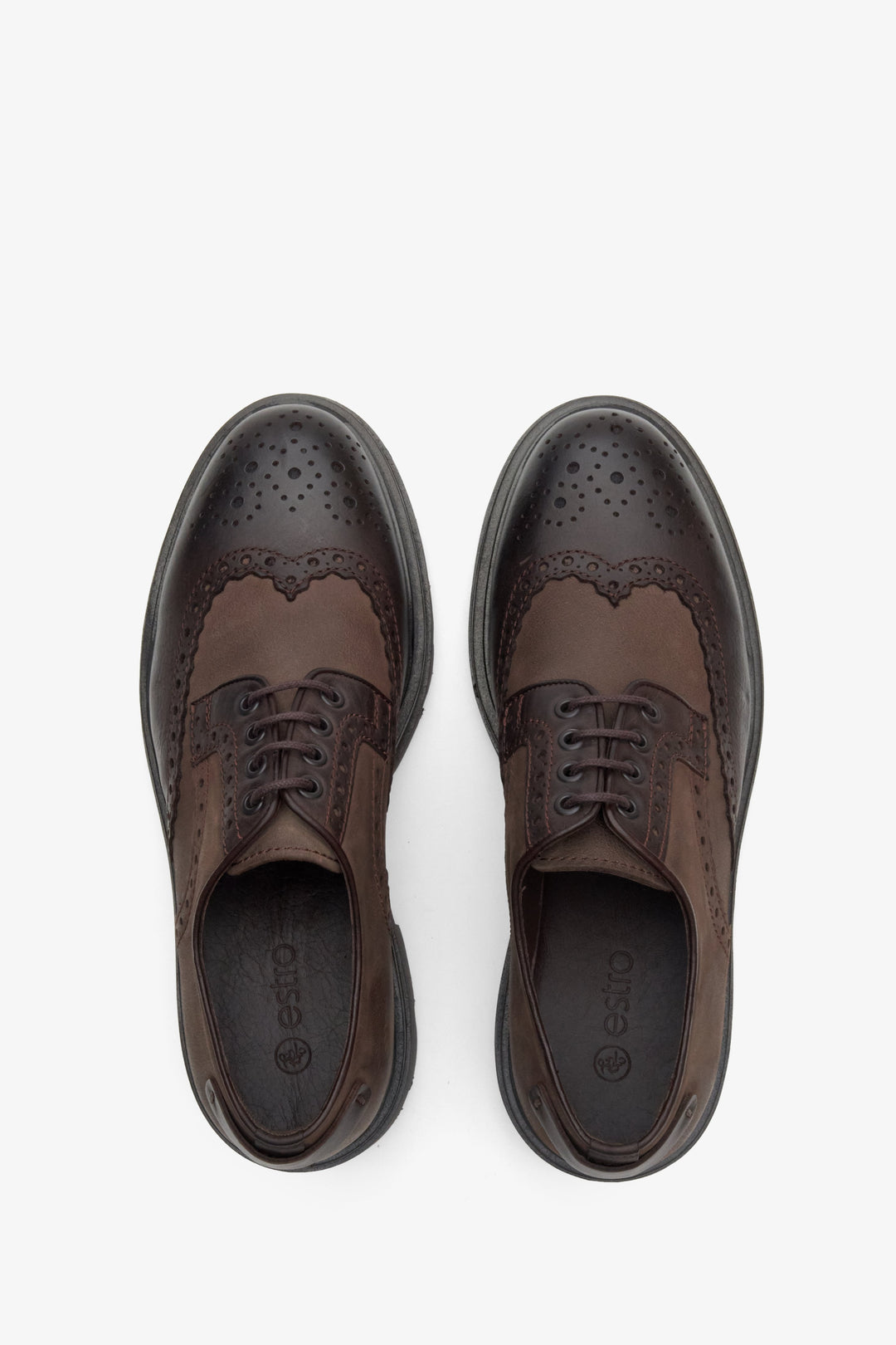 Men's brown leather oxford shoes by Estro - top view presentation.