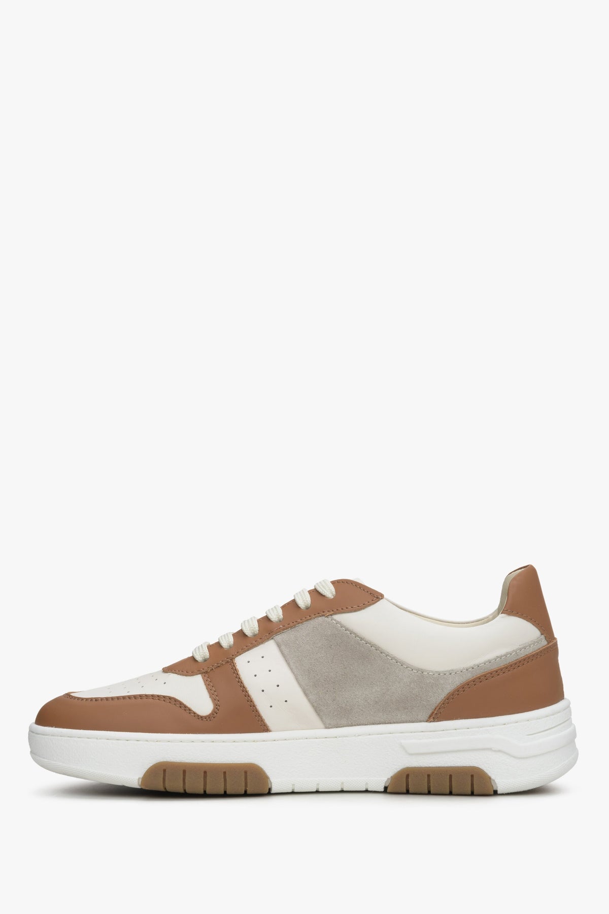 Estro women's brown and white sneakers - shoe profile.