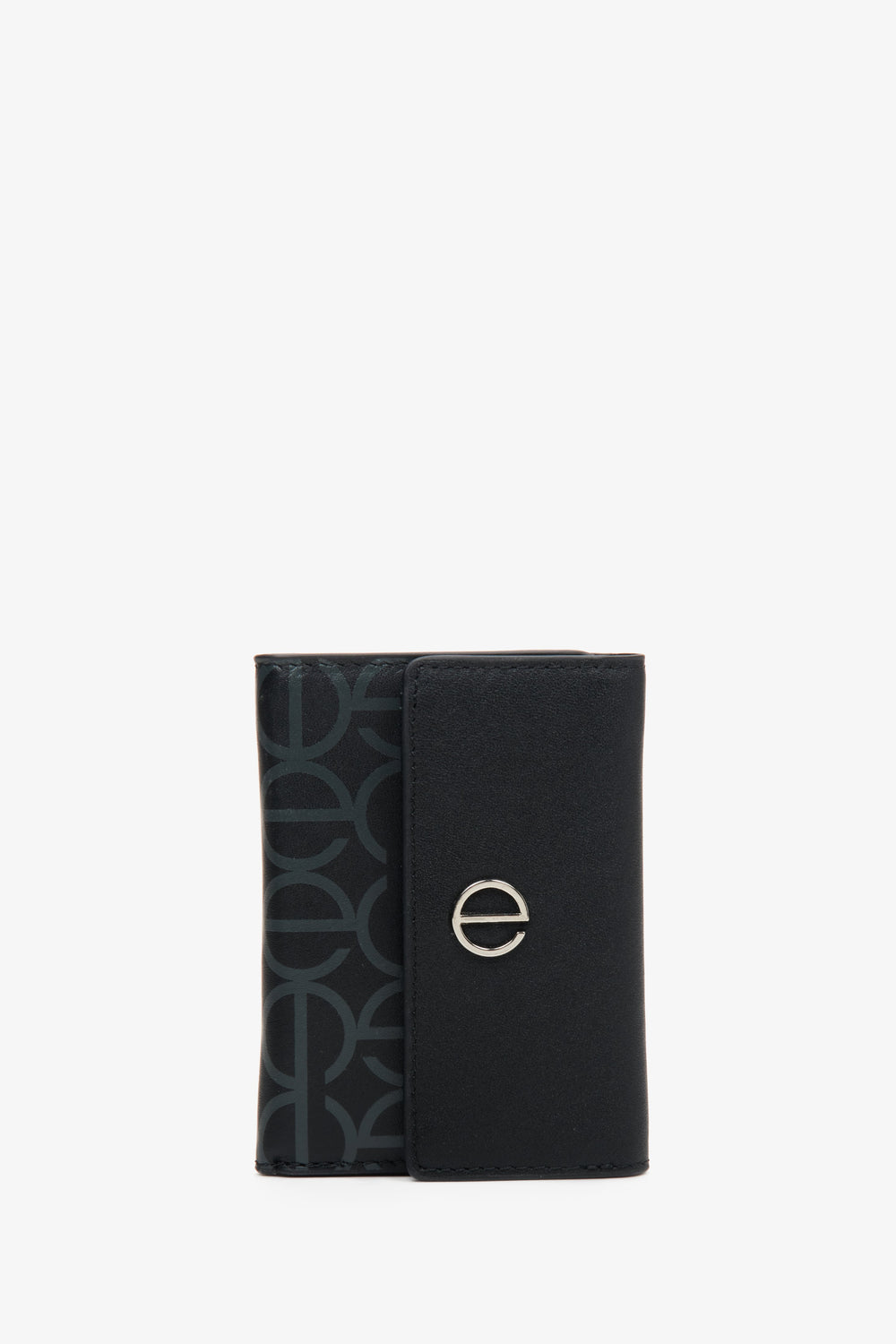 Medium Tri-Fold Women's Black Wallet made of Genuine Leather with Silver Accents Estro ER00113649.