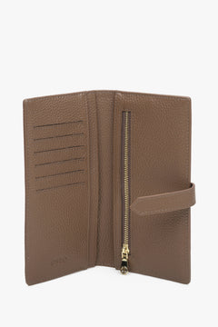 Large, brown leather women's wallet by Estro - interior model.