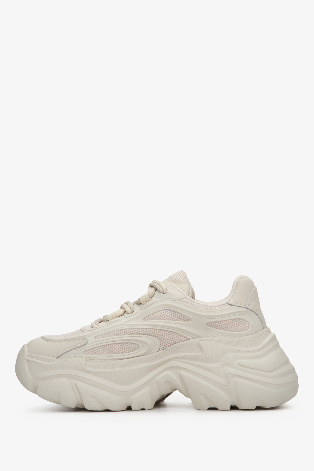 Chunky platfrom women's sneakers in beige, ES 8 brand.