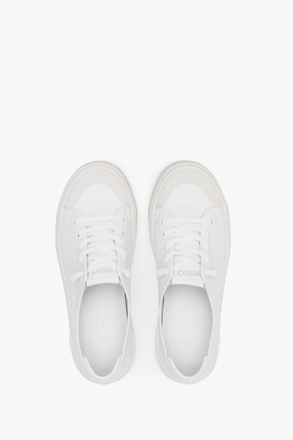 Women's fall white sneakers made of genuine leather by Estro - top view shoe presentation.