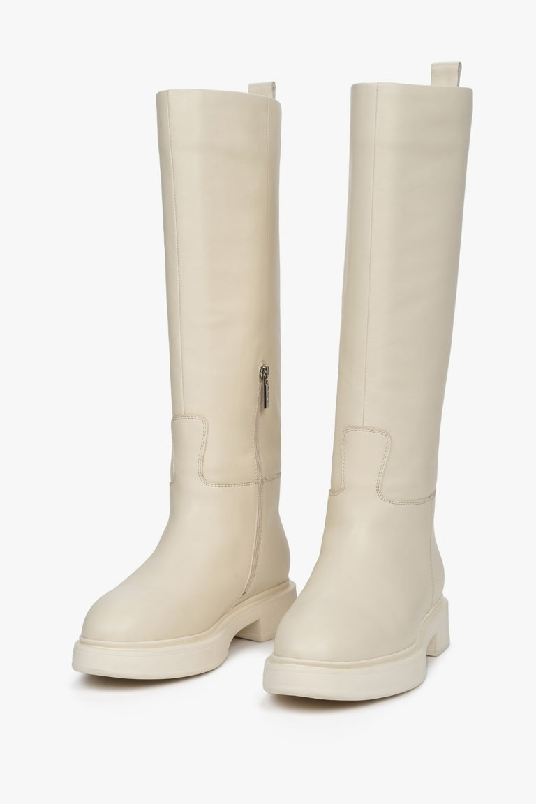 Tall women's boots with insulation by Estro for winter in beige color.