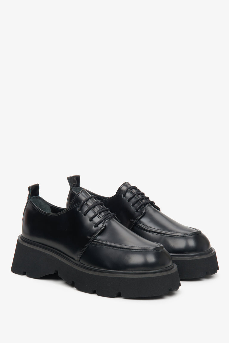 Women's black lace-up shoes by Estro.