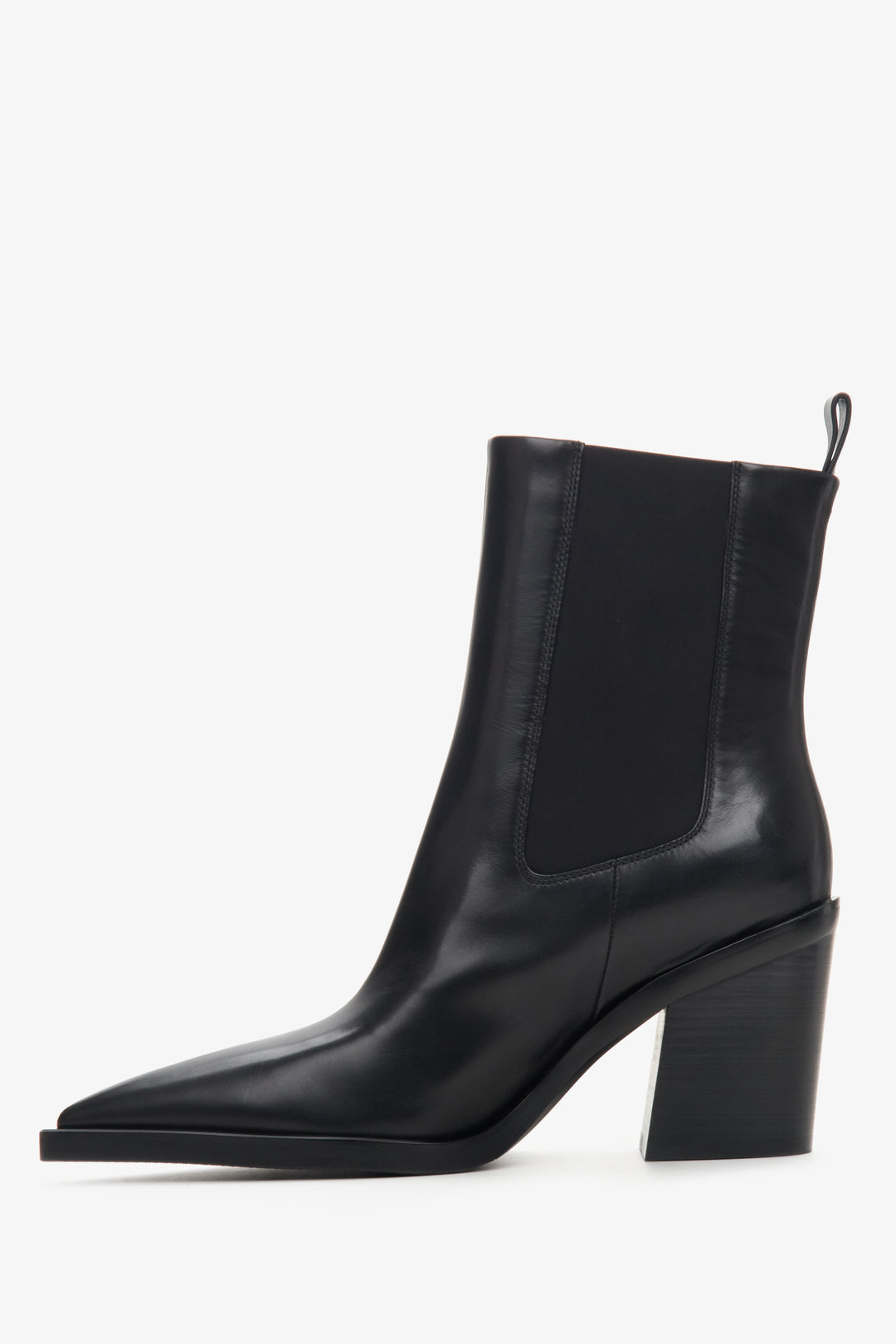 Women's black leather cowboy boots Estro - shoe profile.