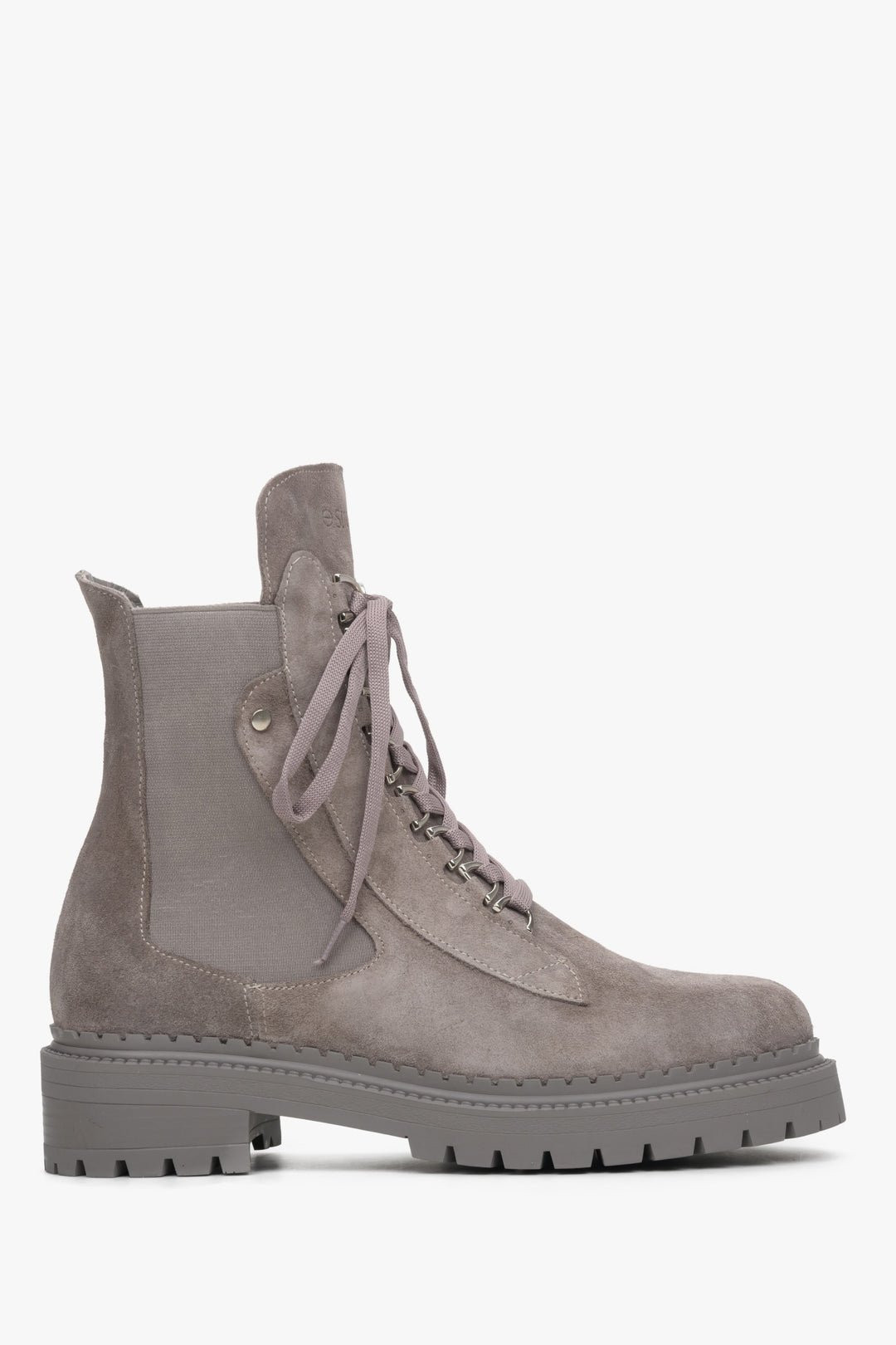Women's grey ankle boots Estro - shoe profile.