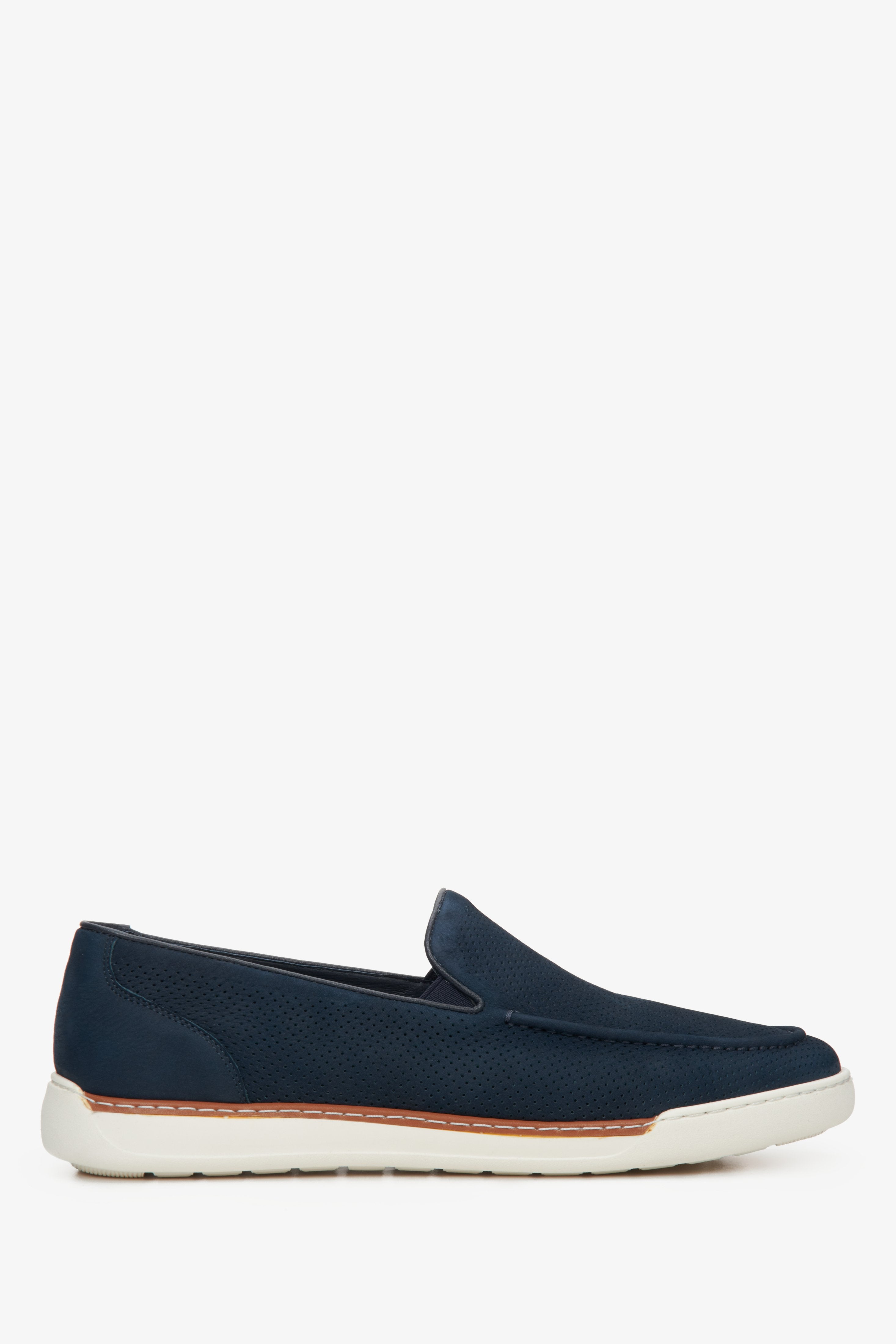 Men's Navy Blue Moccasins made of Genuine Nubuck Estro ER00112557.