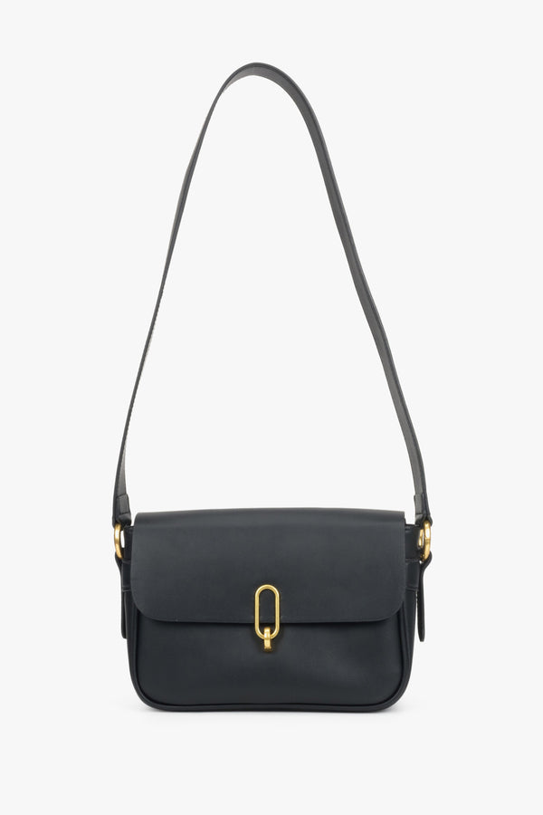 Women's black leather handbag by Estro.