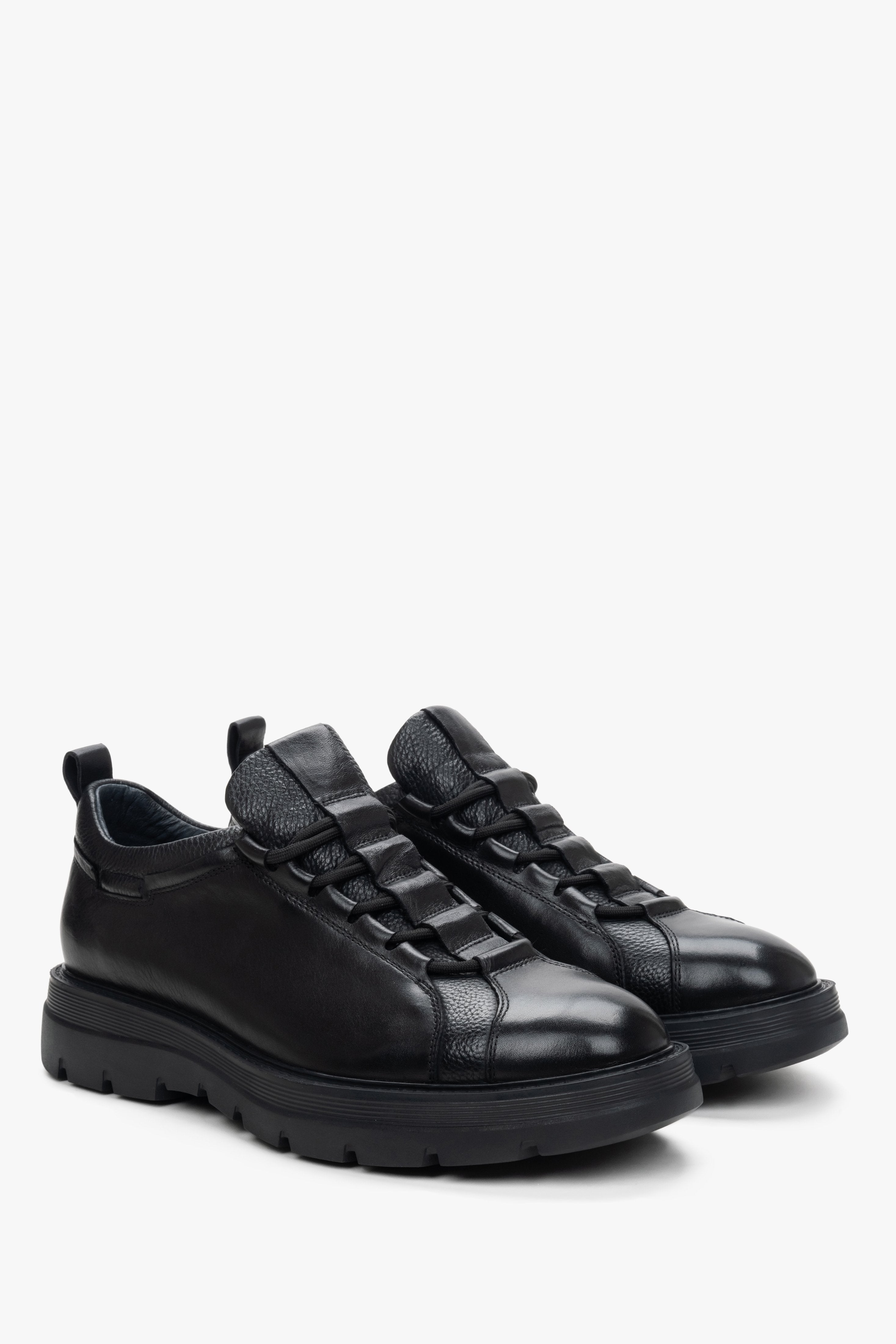 Men's black genuine leather sneakers by Estro.