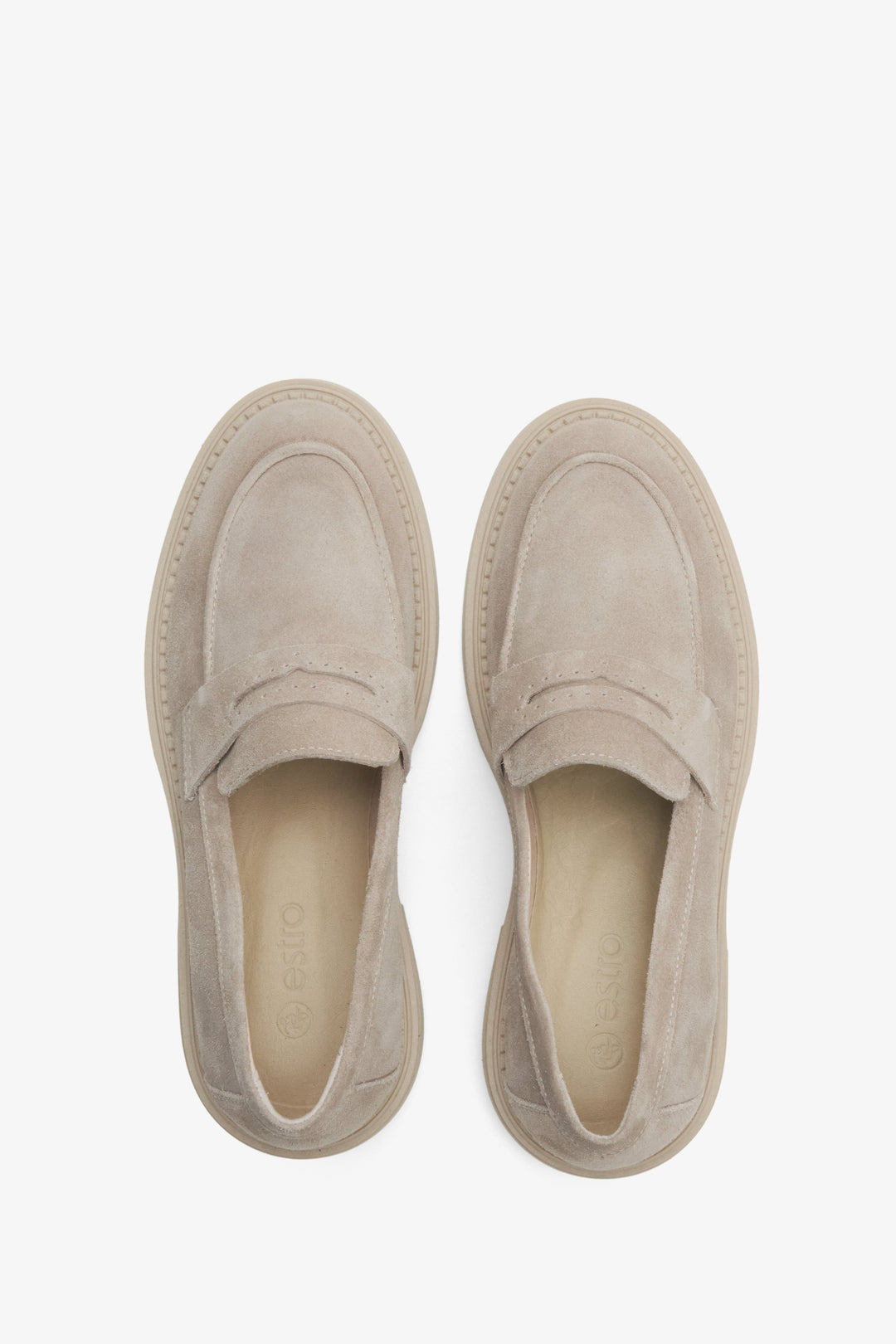 Beige velour loafers for women Estro - presentation of the model from above.