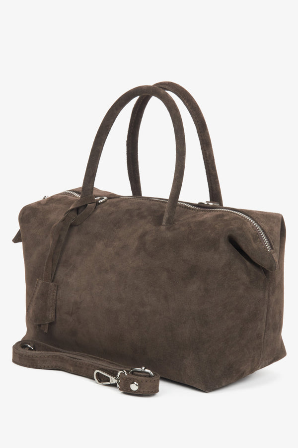 Stylish dark brown women's satchel handbag, made of the highest quality premium Italian natural velour, from the Estro brand.