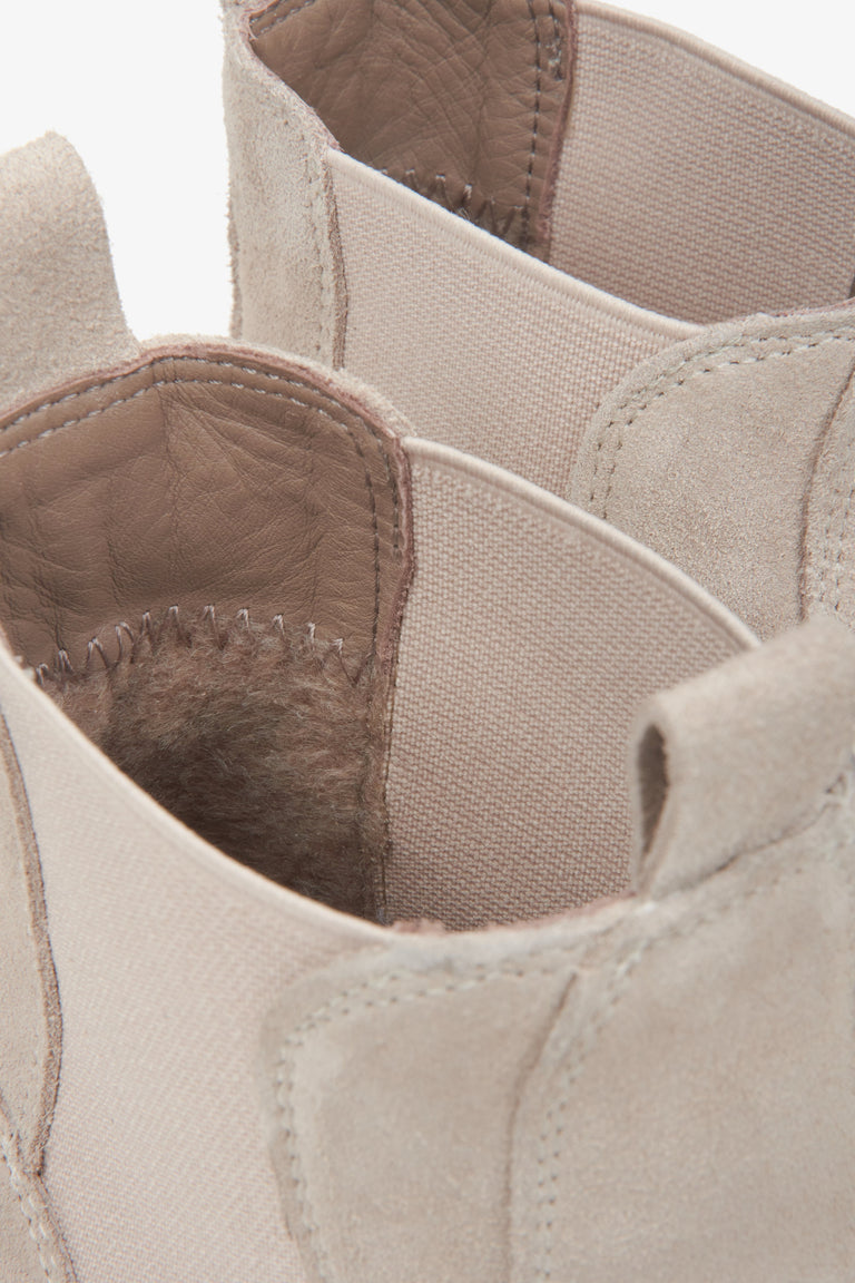 Elegant Women's Light Beige Chelsea Boots Made of Genuine Italian Velour by Estro - a close-up on the soft padding.