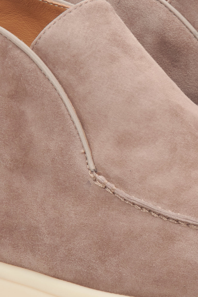 Women's Ankle Boots in Light Beige Featuring a Low-Top Design and Velour-Leather Blend by Estro - details.