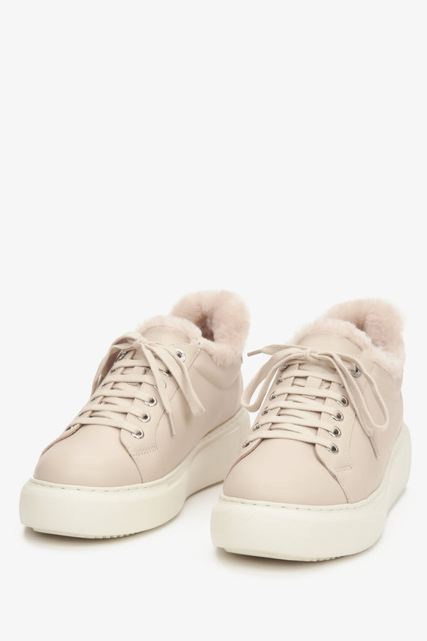 Women's Light Beige Low-Top Winter Sneakers with Fur Lining