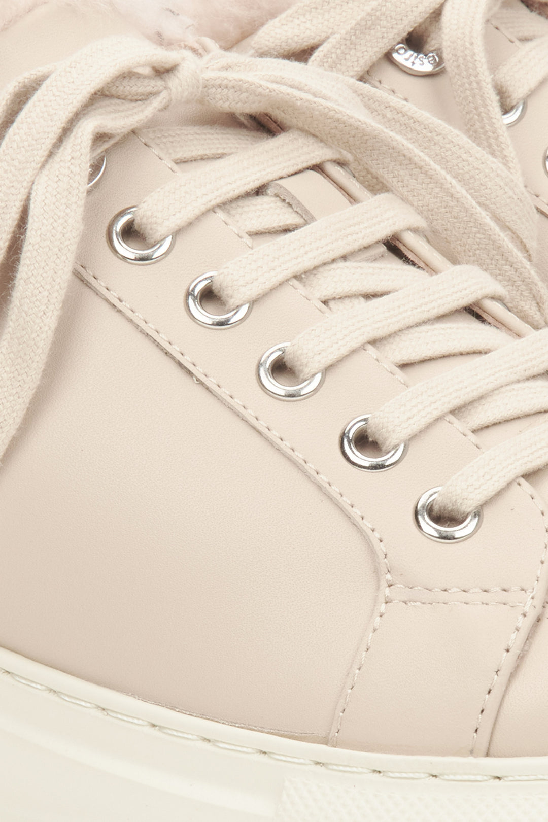 Premium Light Beige Women's Low-Top Winter Sneakers with Warm Fur Lining by Estro - laces.