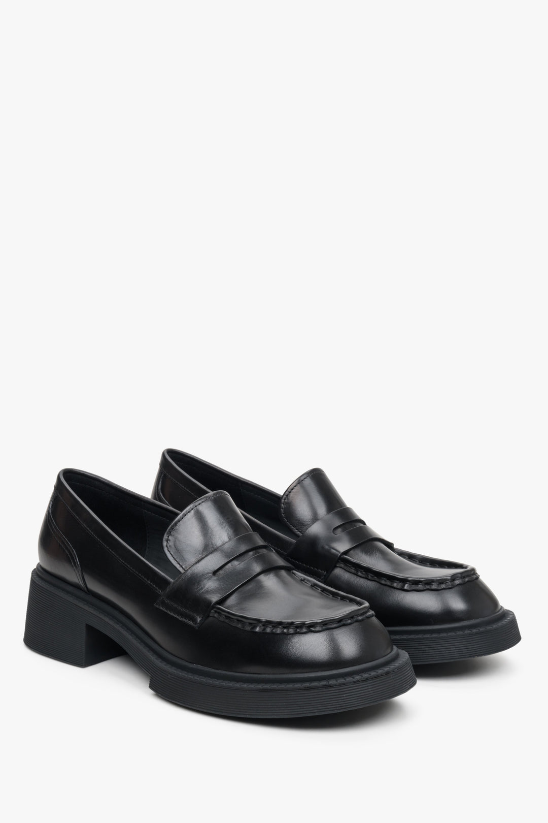 Women's black leather moccasins with a stable heel, Estro.