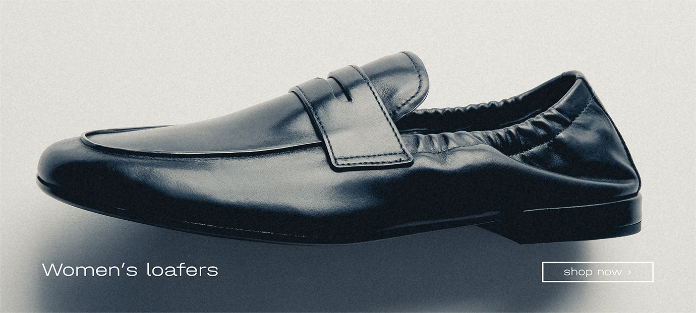 The foundation of a capsule wardrobe. Timeless loafers for effortless city style.