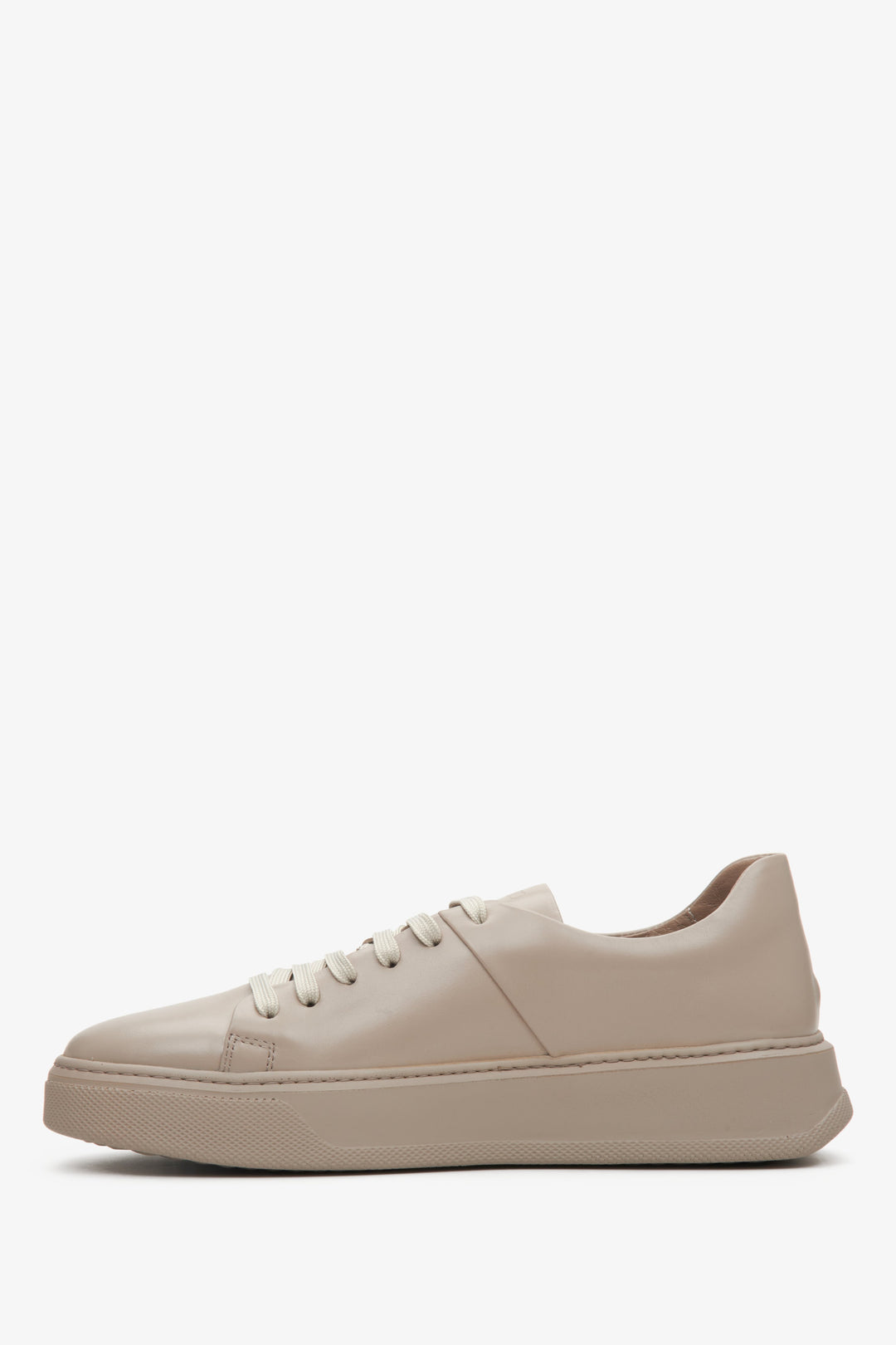 Women's beige sneakers made of genuine leather by Estro - shoe profile.