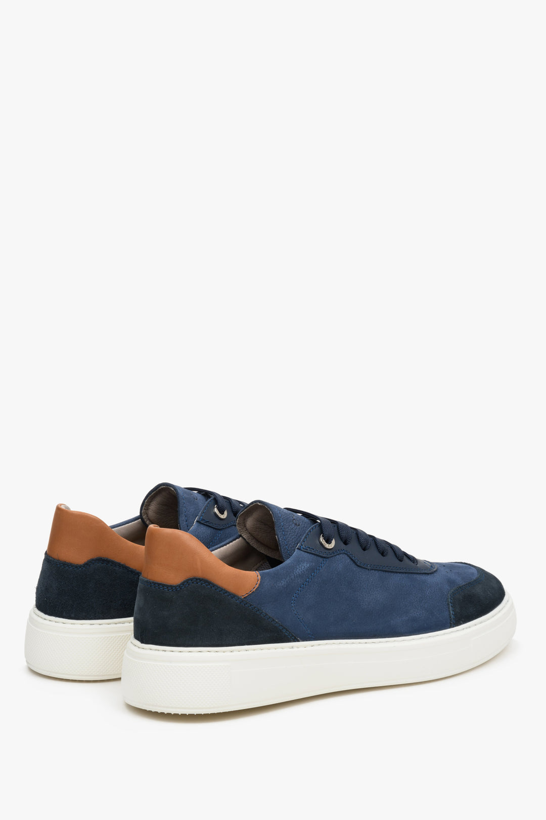 Men's sneakers in blue, brown and white nubuck and Estro leather - close-up on the heel.