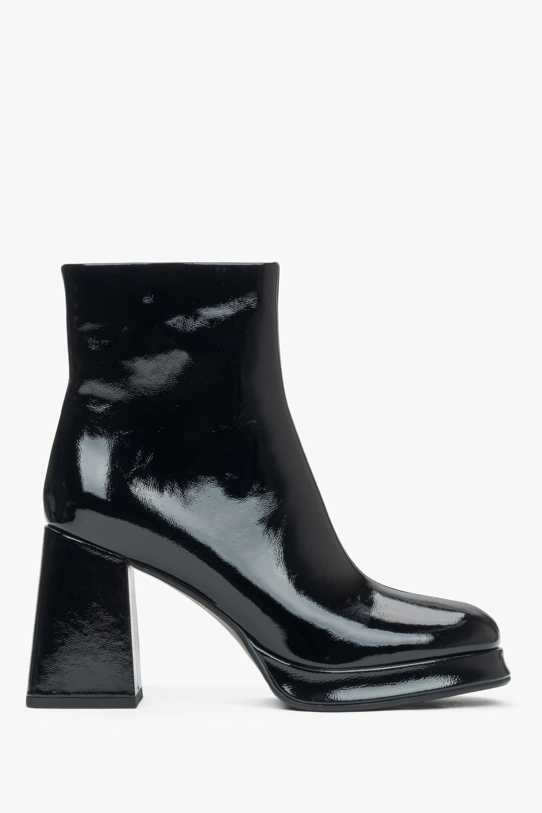 Women's Black Platform Ankle Boots made of Patent Leather with a Stable Heel Estro ER00115881.