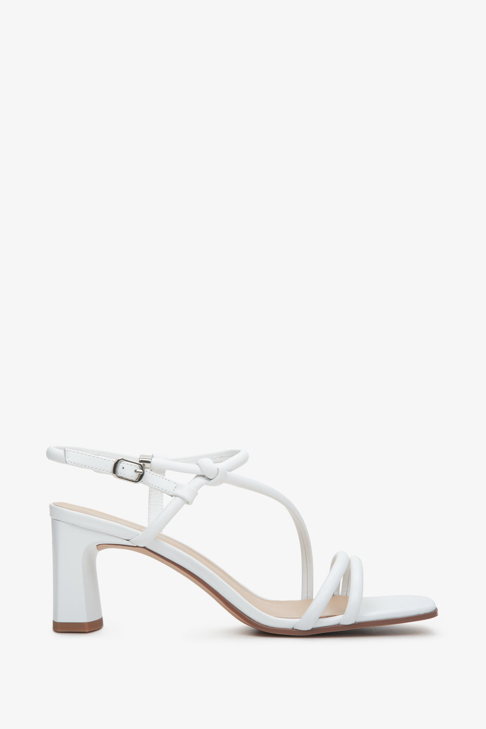 White leather women's sandals with a stable heel Estro ER00113378.