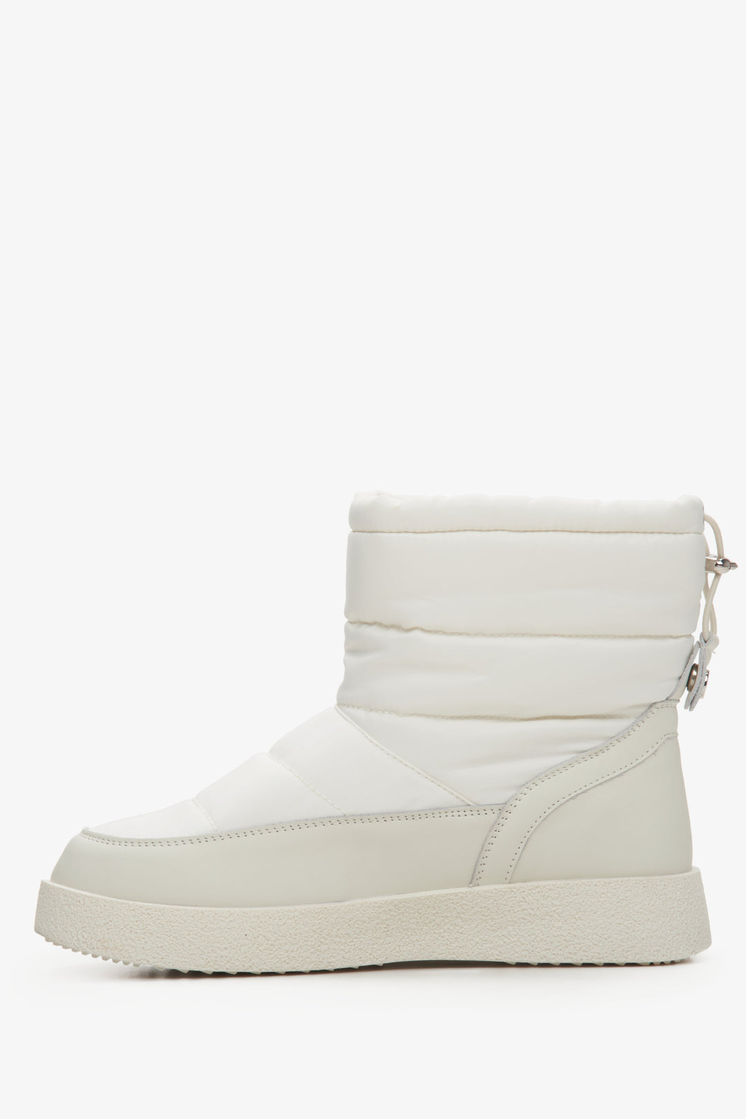 Women's leather, light beige snow boots by Estro - side view of the shoe.