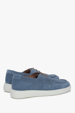 Men's blue derby shoes made of natural velour.