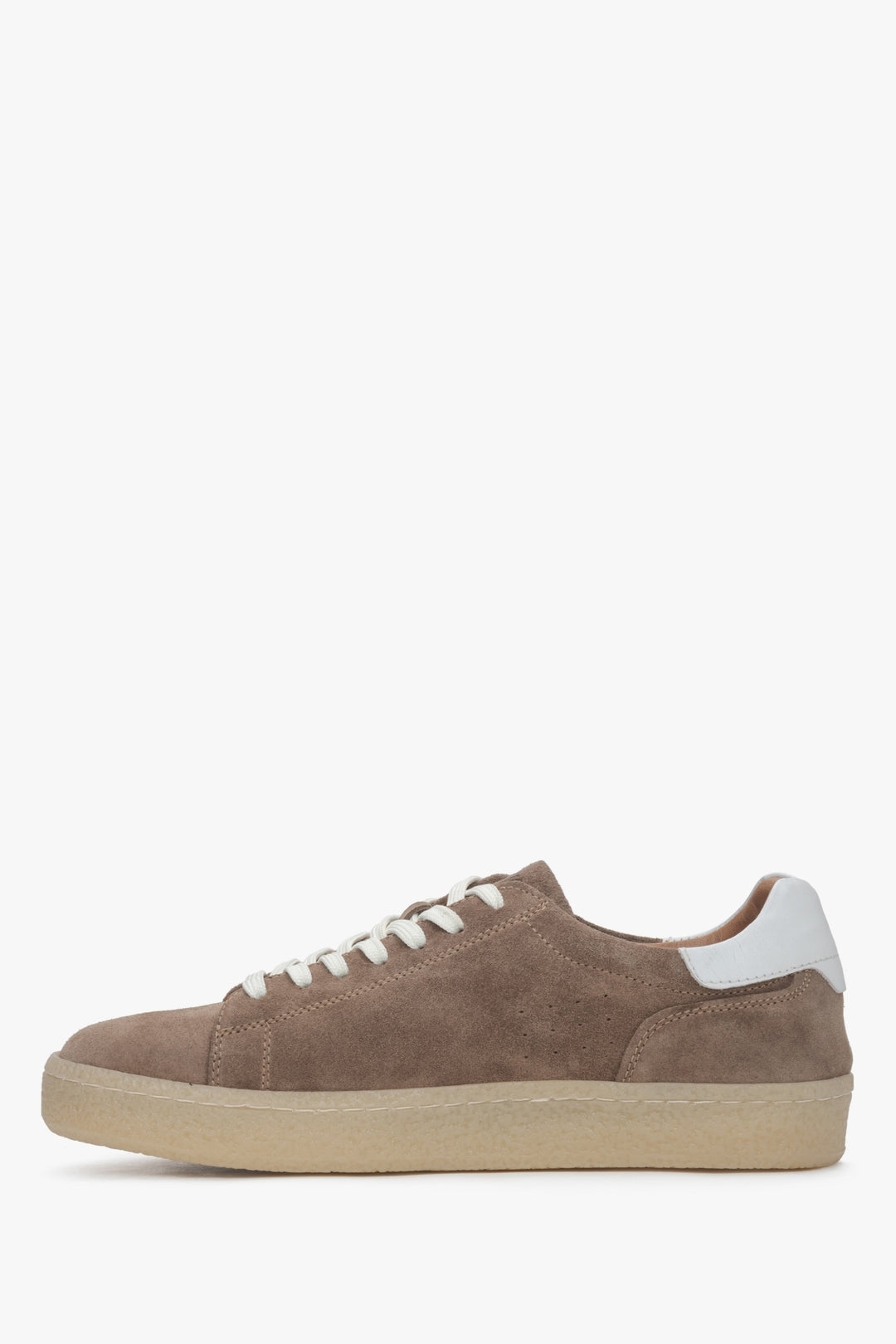 Men's sneakers in brown natural velour.