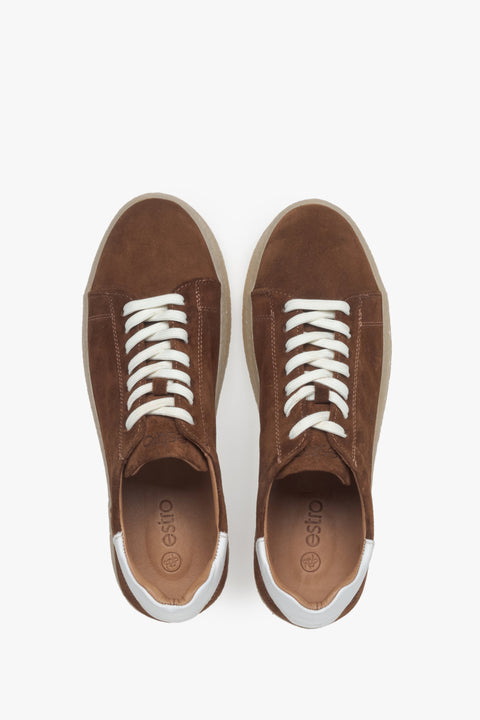 Stylish men's sneakers made of dark brown velour.