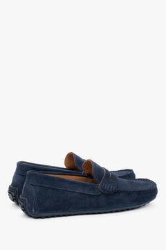 Men’s Estro loafers made of natural navy blue velour.